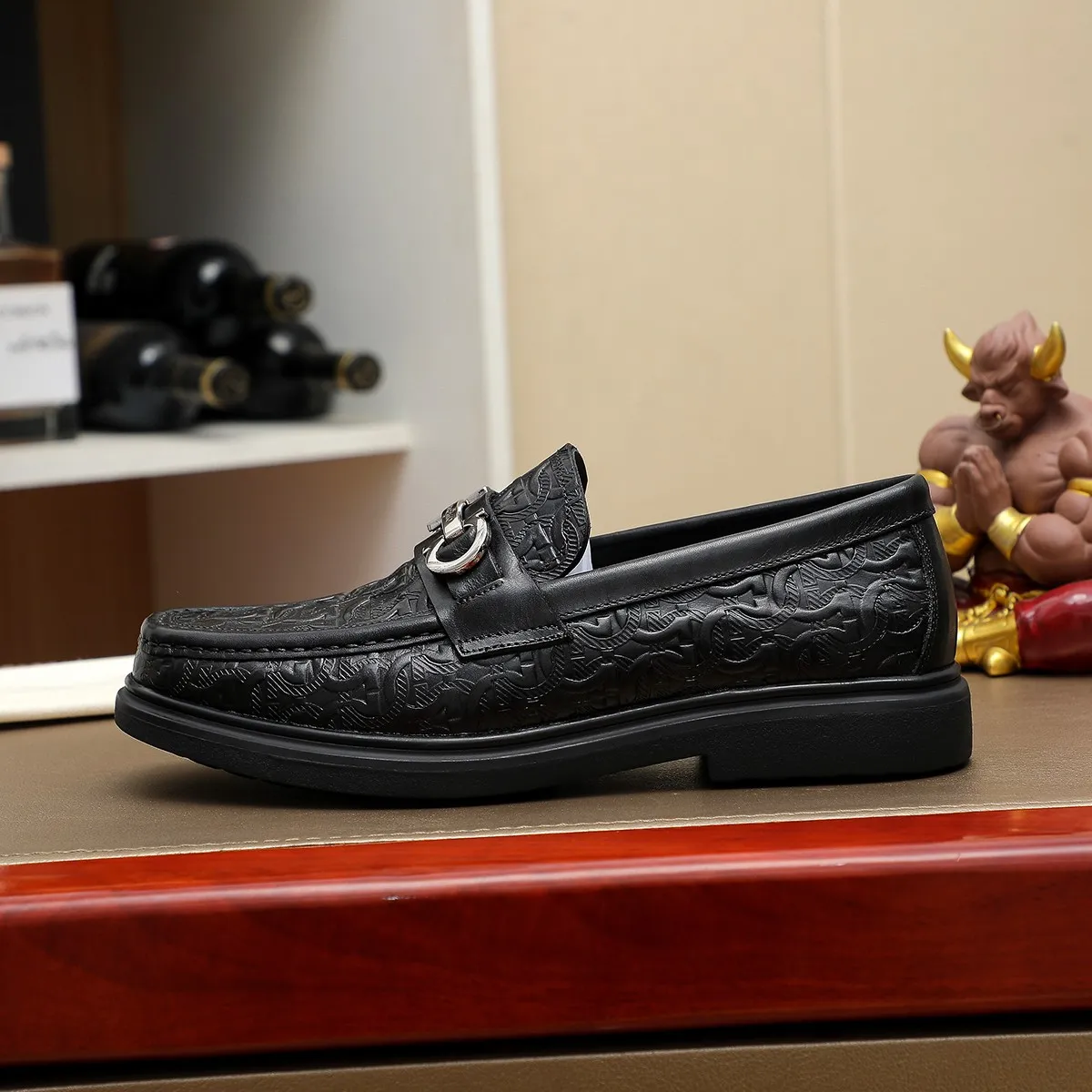 Men's shoes 260🕷🕷🐂【Ferragamo】Ferragamo Popular fashionable casual shoes🇨🇳Official website counter 1:1 production, original mold opening💯Good quality can be seen, imported high-end first-layer pebbled calfskin, water-dyed🐂leather lining🌿very clear texture, high-quality waterproof, non-slip and wear-resistant outsole🎋high quality and low price, truly handmade🍓, color optional! Code number 38-44 (45. To be customized)